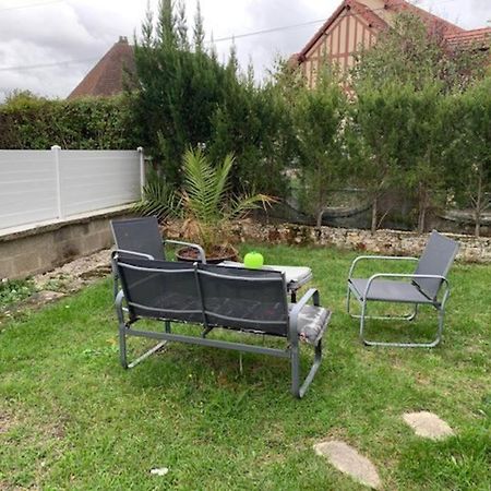 Maisonette Avec Jardin Évreux Esterno foto